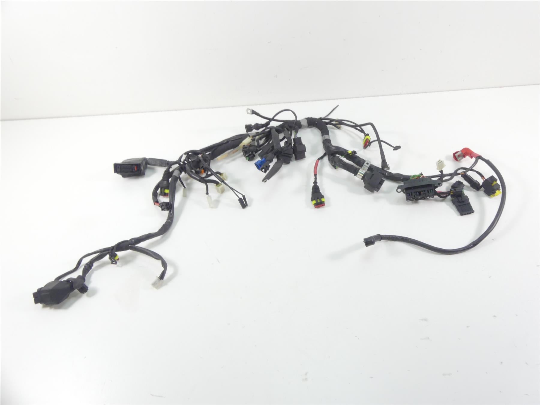 2016 Moto Guzzi V7 II Special 750 Main Wiring Harness Loom Abs - No Cut 2D000108 | Mototech271
