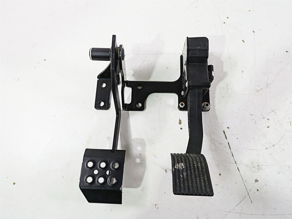 2022 Polaris RZR XP 4 1000 Premium Brake & Accelerate Pedal Set 1027413 1021765 {{ shop.shopifyCountryName }} - Mototech271