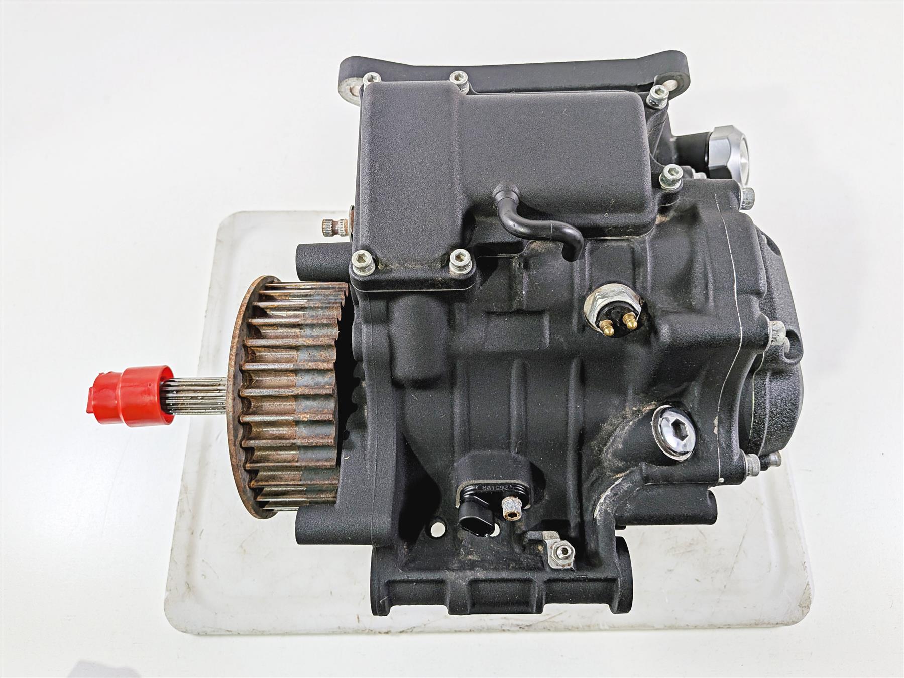 2011 Harley FXDF Dyna Fat Bob Black Transmission Gear Box 6 Speed 33083-10A {{ shop.shopifyCountryName }} - Mototech271
