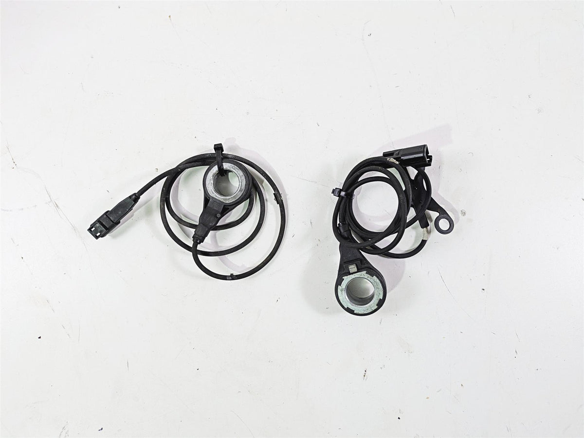 2015 Harley FXDF Dyna Fat Bob Front Rear Abs Brake Wheel Speed Sensors 40682-12 {{ shop.shopifyCountryName }} - Mototech271