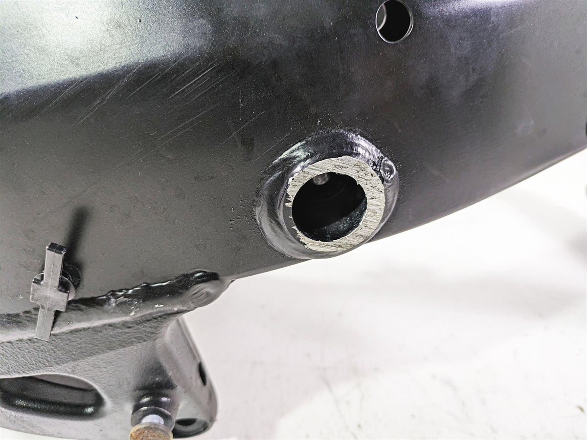 2018 Suzuki GSX1300 R Hayabusa Straight Main Frame Chassis 41100-15H13-YAP {{ shop.shopifyCountryName }} - Mototech271
