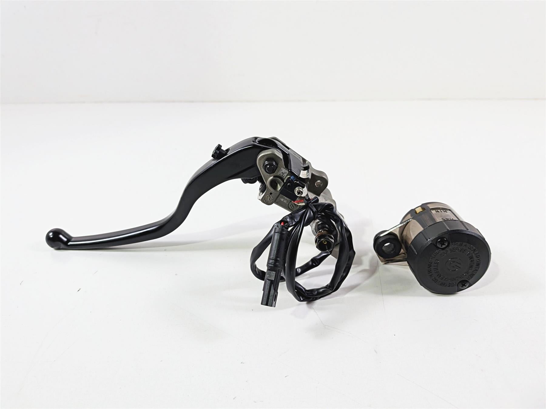 2023 Ducati Streetfighter V4 Front Brembo Radial Brake Master Cylinder 62441362A-Mototech271