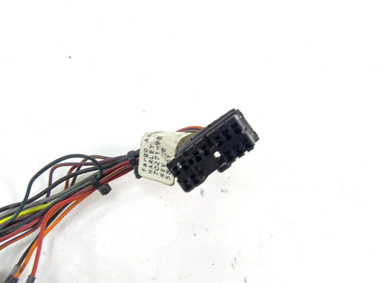 2006 Harley Touring FLHTCU SE E-Glide Auxiliary Spot Spkr Switches Set 70271-98 {{ shop.shopifyCountryName }} - Mototech271
