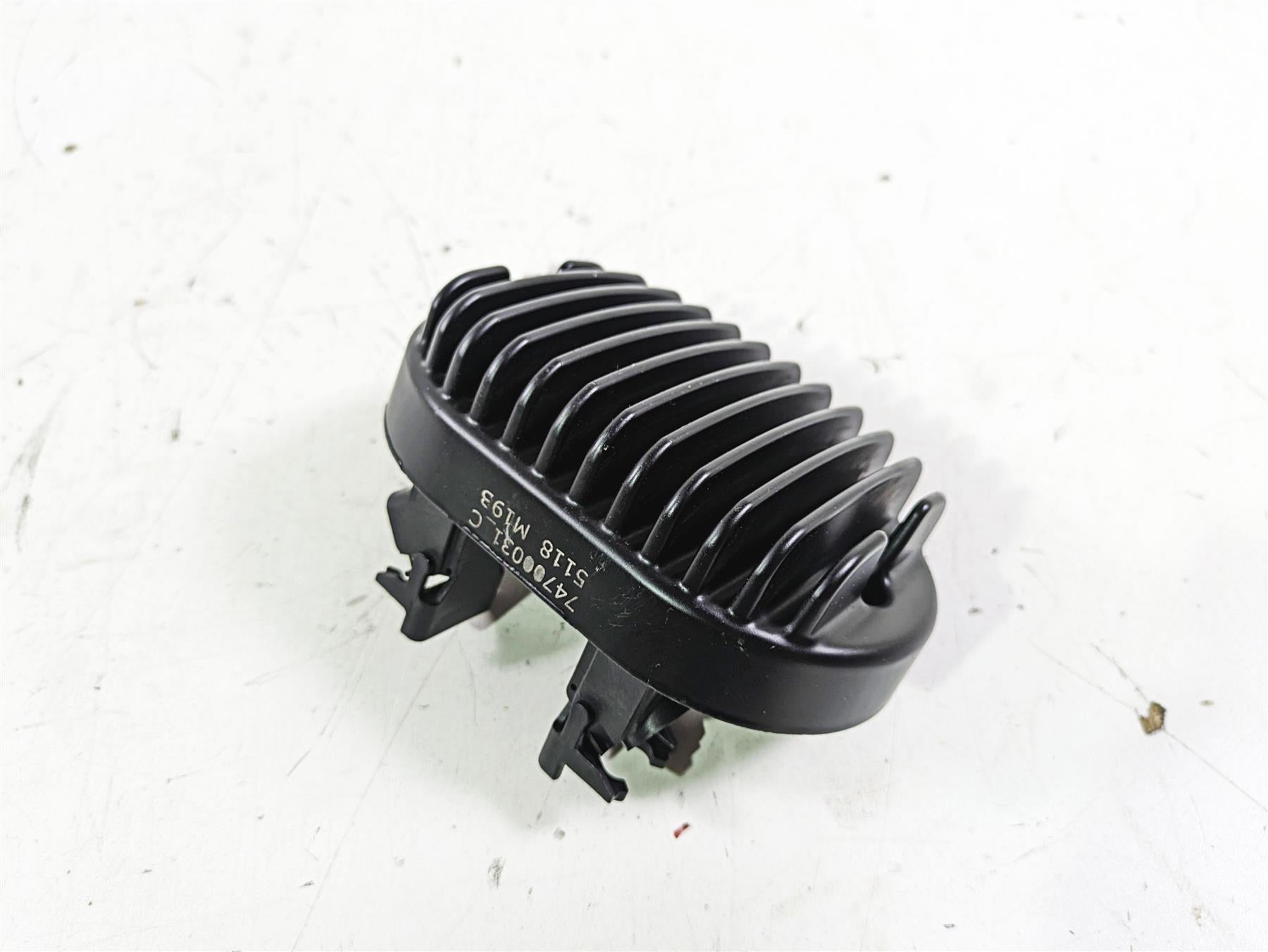 2019 Harley FLHCS Softail Heritage Rectifier Voltage Regulator 74700031 {{ shop.shopifyCountryName }} - Mototech271