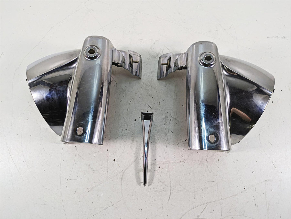 2011 Harley Touring FLHR Road King Headlight Nacelle & Covers Set 67674-03B {{ shop.shopifyCountryName }} - Mototech271