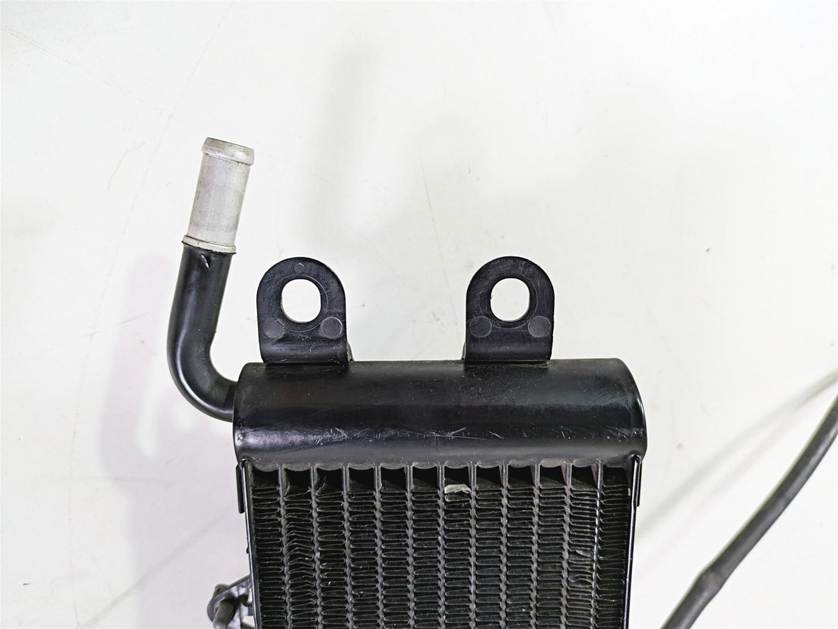 2017 Harley Touring FLHTKSE CVO E-Glide Right Radiator Fan Hoses Set 26800005 {{ shop.shopifyCountryName }} - Mototech271