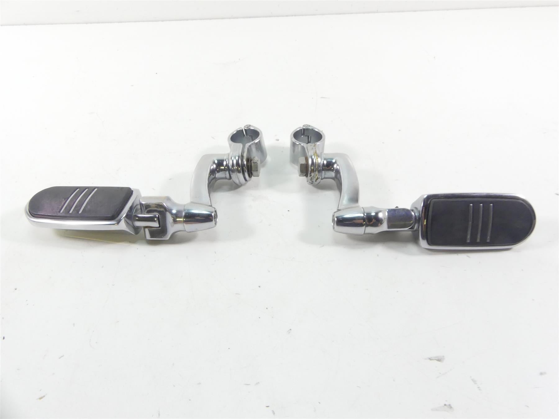 2012 Harley Touring FLHX Street Glide Adjustable Chrome Highway Foot Peg Set {{ shop.shopifyCountryName }} - Mototech271