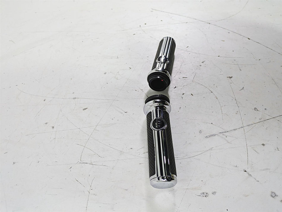 2015 Harley Touring FLHTKL E -Glide Low Defiance Hand Grips Set 56100158 {{ shop.shopifyCountryName }} - Mototech271