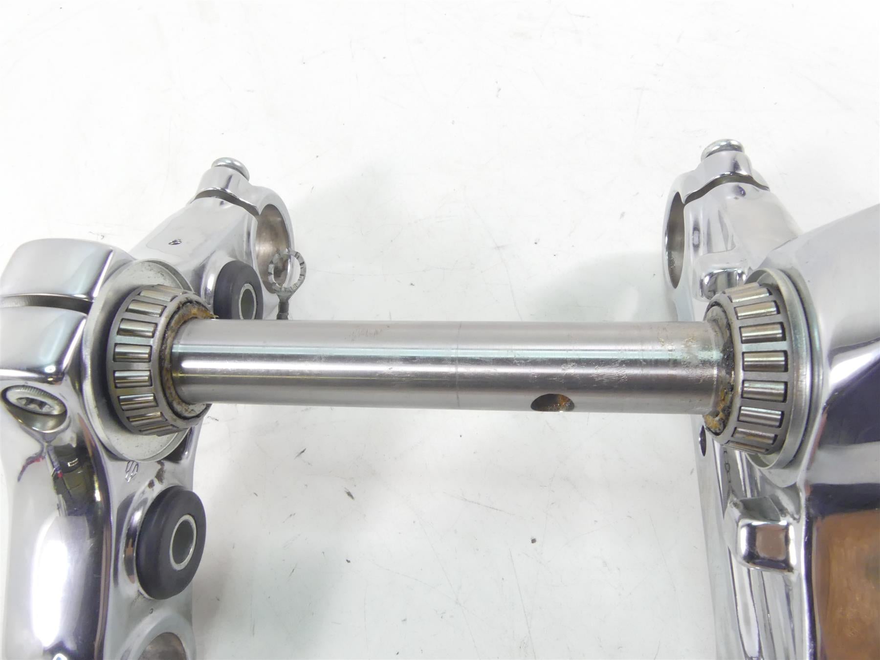 2000 Harley Dyna FXR4 CVO Super Glide Upper Lower Triple Tree Set 46183-99 {{ shop.shopifyCountryName }} - Mototech271