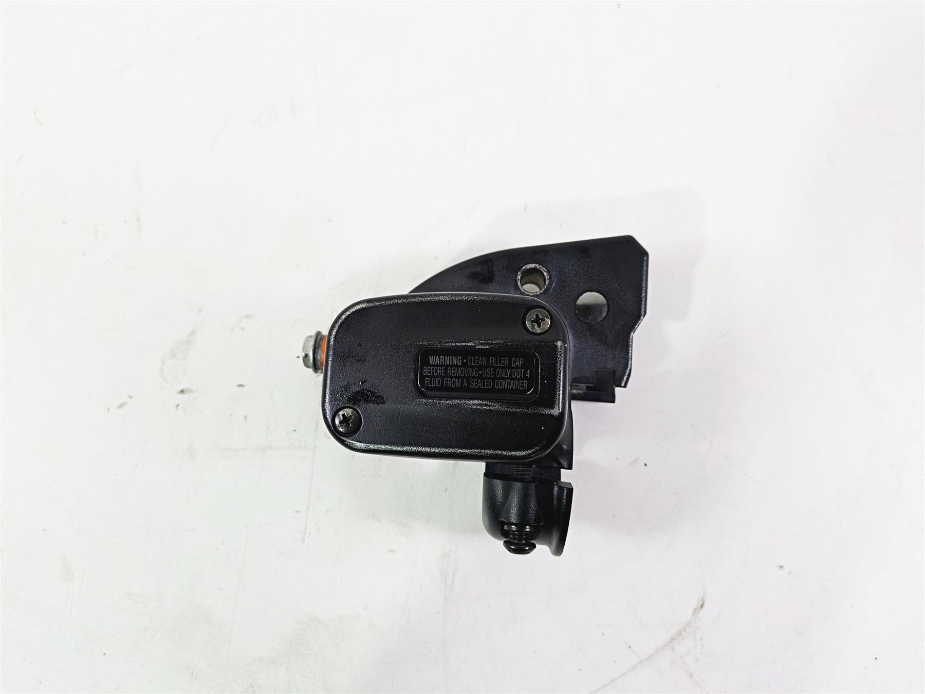 2020 Harley Softail FXST Standard Front Brake Master Cylinder 1/2" 41700233 {{ shop.shopifyCountryName }} - Mototech271