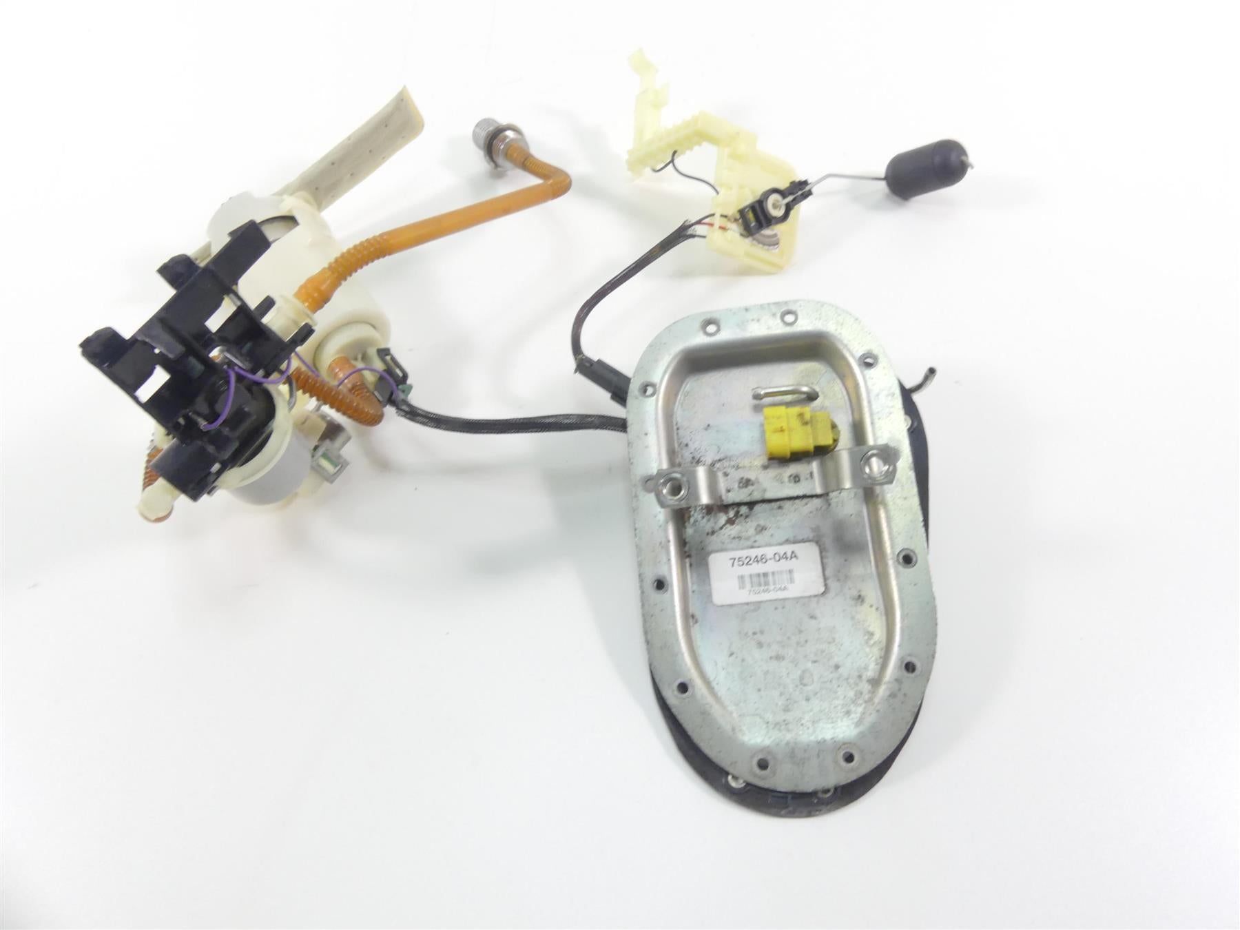 2016 Harley FXDL Dyna Low Rider Fuel Gas Petrol Pump - Tested 75246-04A {{ shop.shopifyCountryName }} - Mototech271