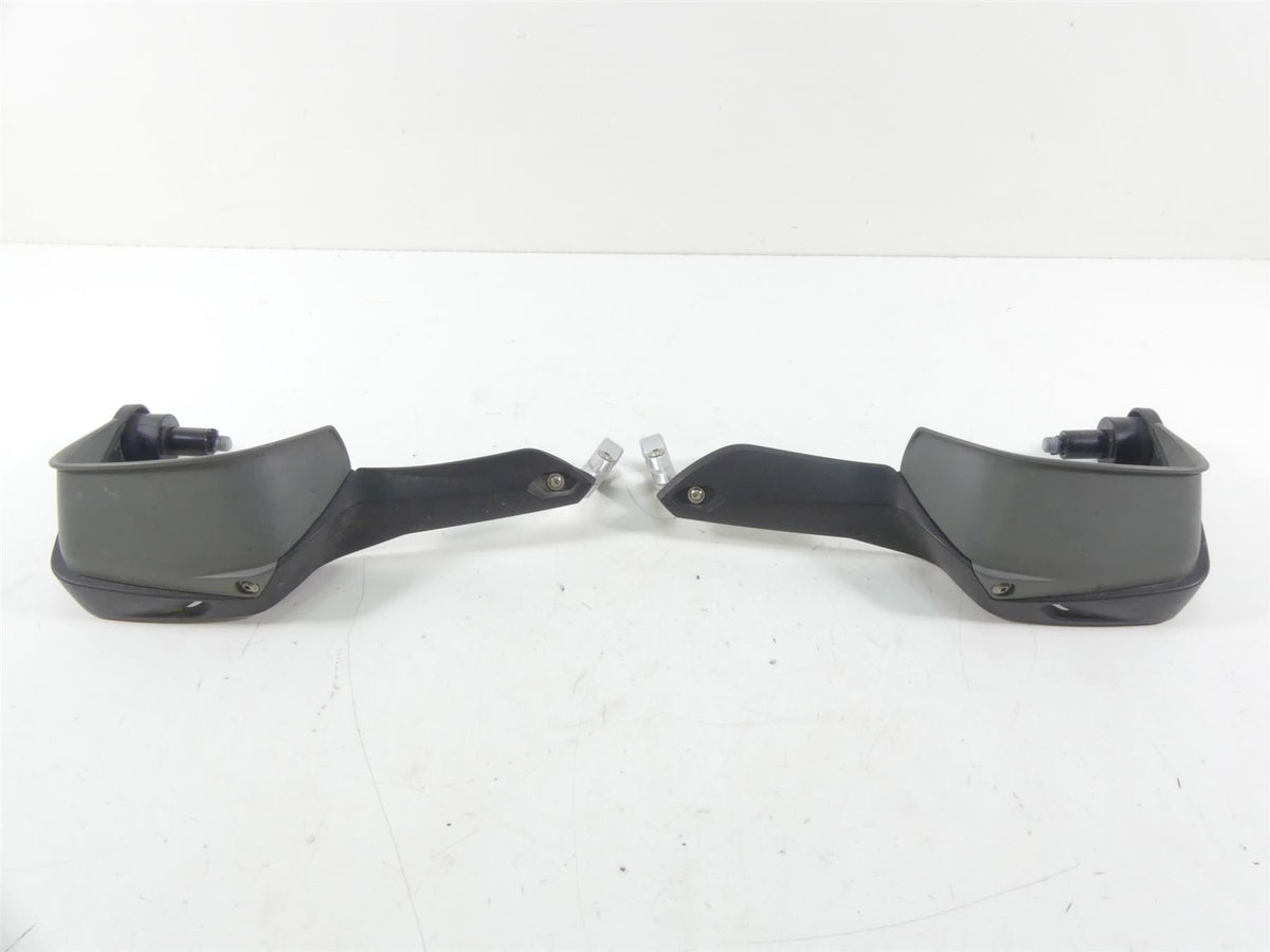 2009 BMW R1200GS K25 Hand Mud Guard + Grip Mounts - Read 71607703157 71607703158 {{ shop.shopifyCountryName }} - Mototech271