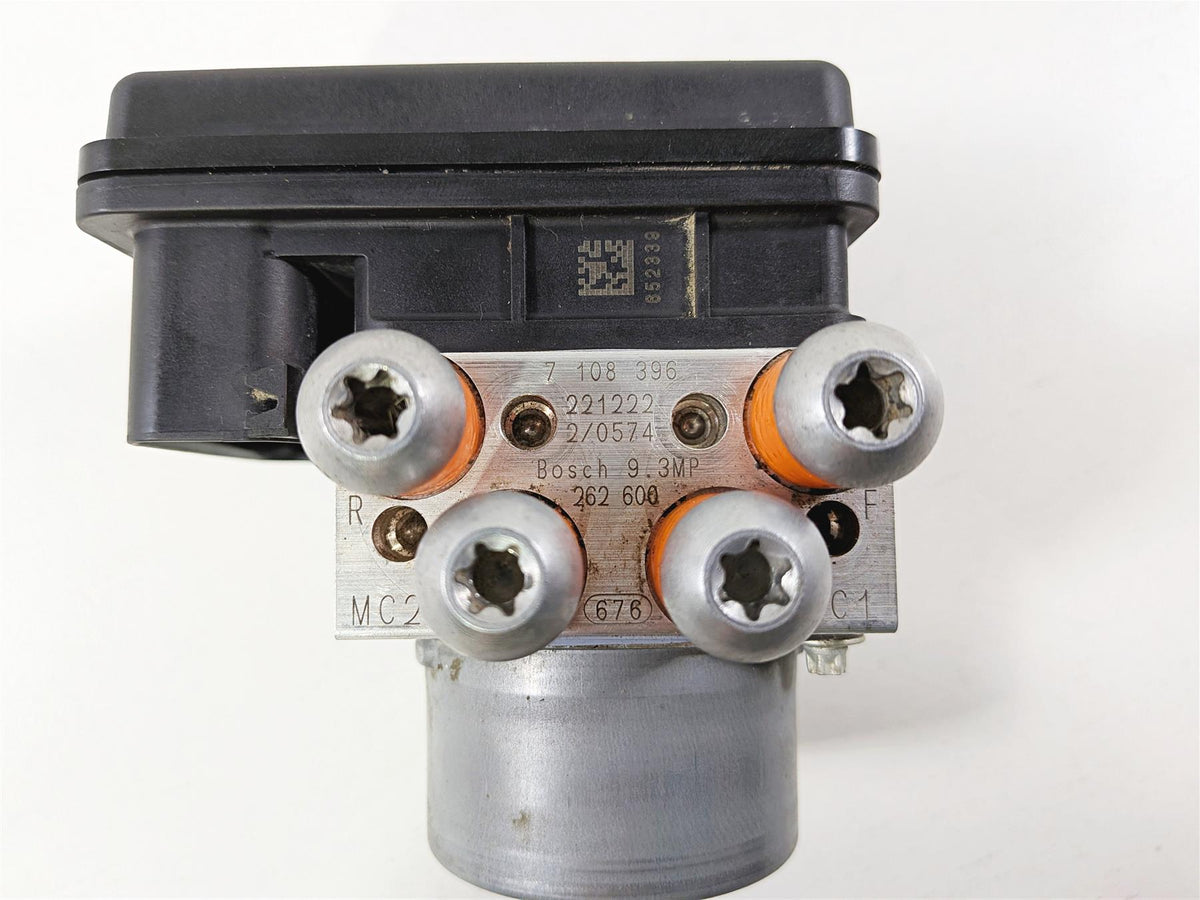 2023 BMW F850GS K81 Abs Pressure Pump Control Module Unit 34518393178 {{ shop.shopifyCountryName }} - Mototech271