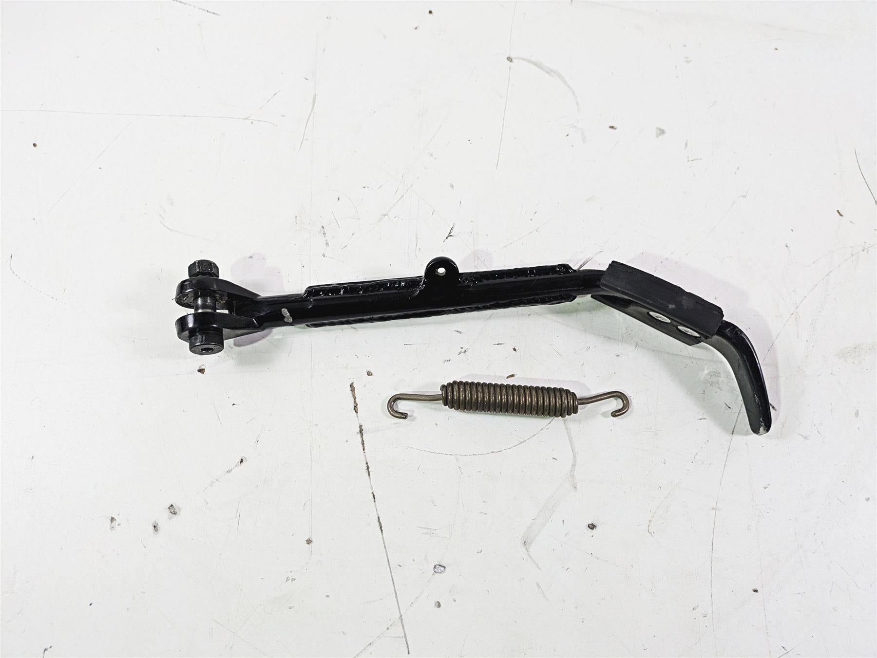 2012 Victory Cross Country Side Kick Stand Kickstand 5137601 2204489 {{ shop.shopifyCountryName }} - Mototech271