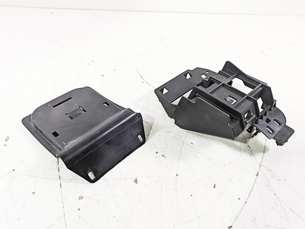 2016 Harley FLSTC Softail Heritage Electric Holder Plastic Set 70354-11 {{ shop.shopifyCountryName }} - Mototech271