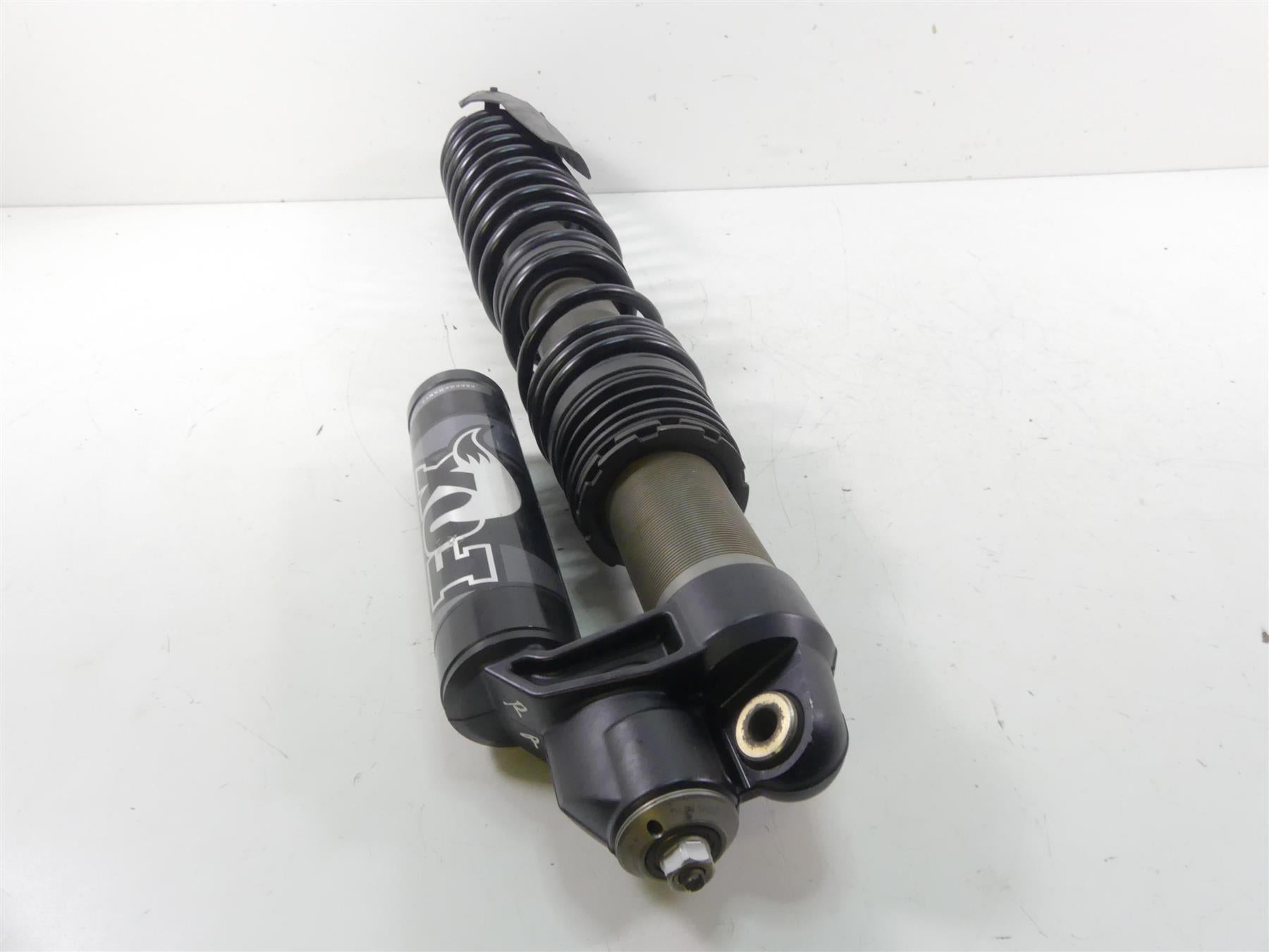 2017 Can Am Maverick X3 XDS Turbo R Right Rear Fox Shock Damper 706002251 {{ shop.shopifyCountryName }} - Mototech271