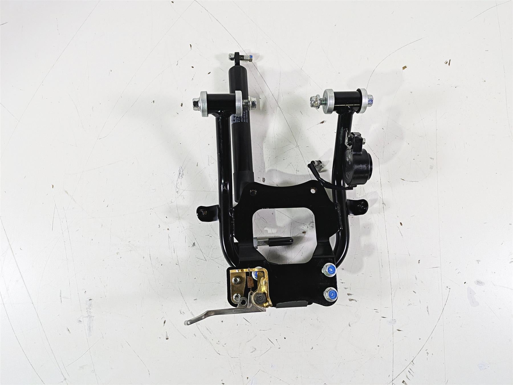 2022 Yamaha YXZ1000 R Steering Wheel Mount Holder & Damper 2HC-F3870-01-00 {{ shop.shopifyCountryName }} - Mototech271