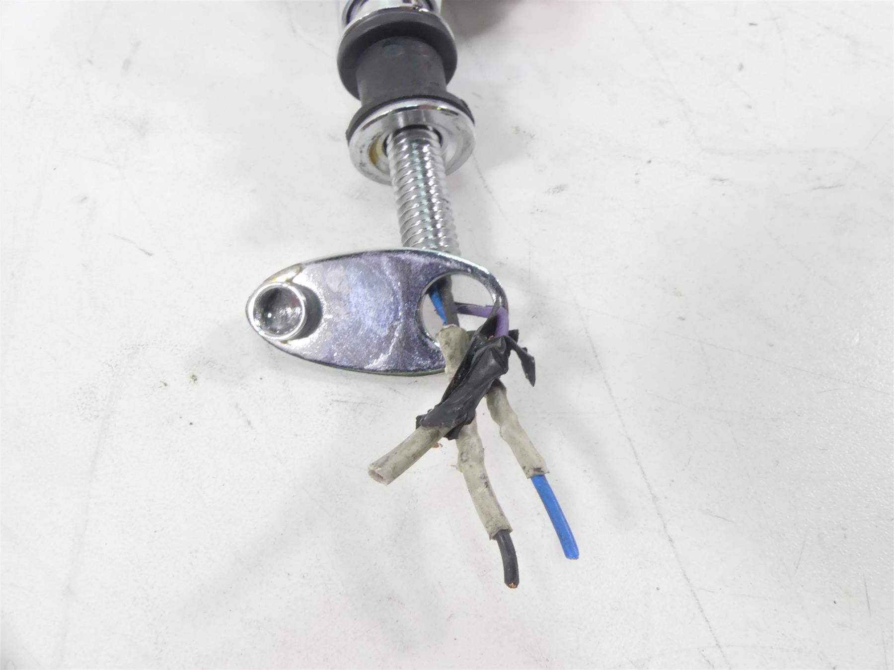 2013 Harley FXDWG Dyna Wide Glide Rear Chrome Blinker Turn Signal 68461-09 {{ shop.shopifyCountryName }} - Mototech271
