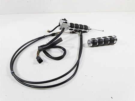 2004 Suzuki VL800 Intruder Volusia Right Hand Control Switch 37200-41F90 {{ shop.shopifyCountryName }} - Mototech271