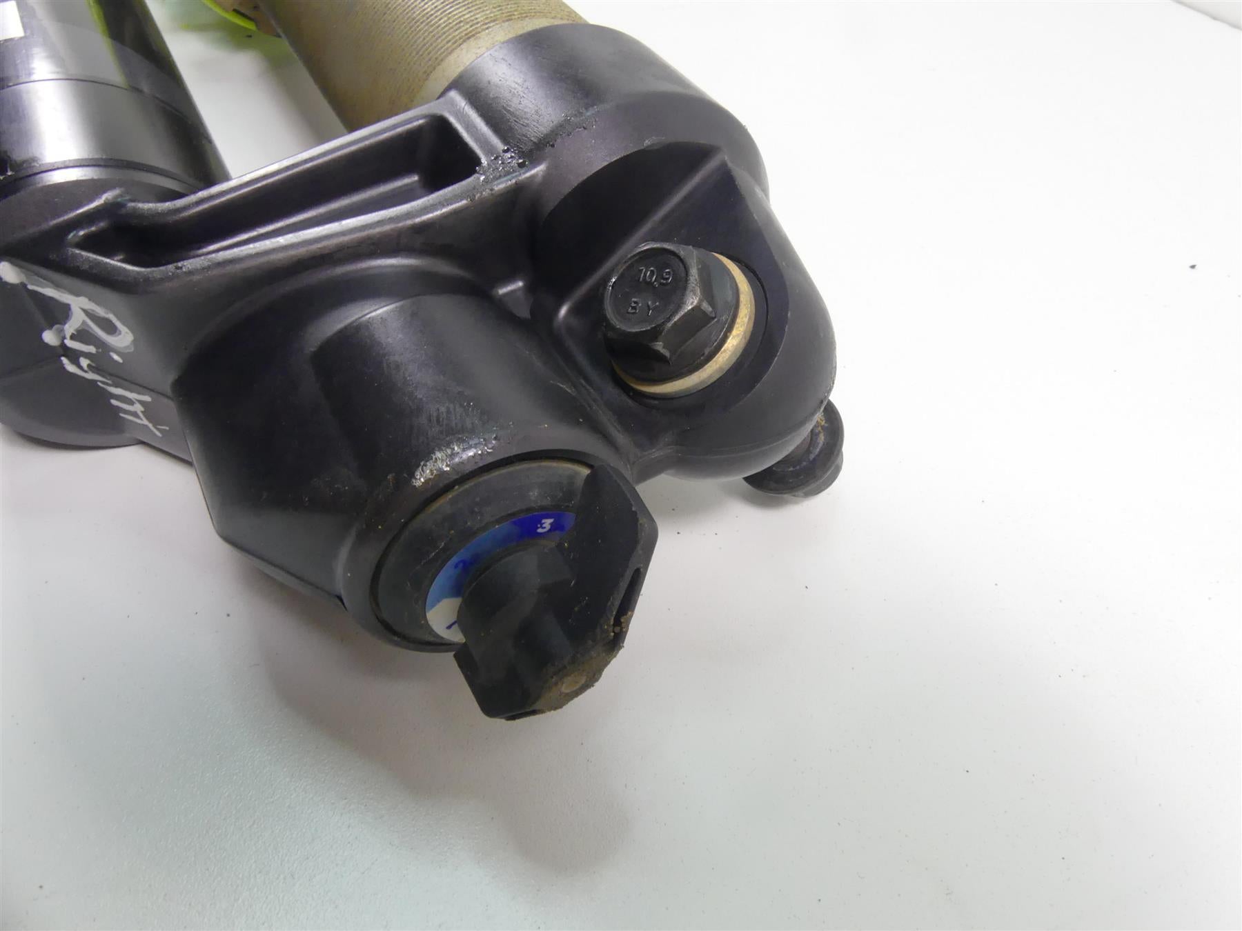 2020 Can Am Maverick X3 XMR Turbo RR Right Rear Fox Shock Damper 72" 706003903 {{ shop.shopifyCountryName }} - Mototech271