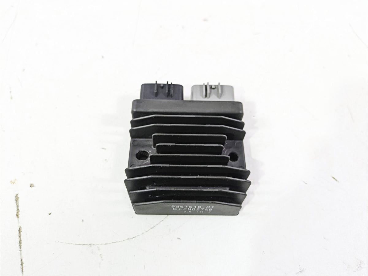 2015 BMW R1200GS Adv K51 Rectifier Voltage Regulator FH927AB 12318523367 {{ shop.shopifyCountryName }} - Mototech271