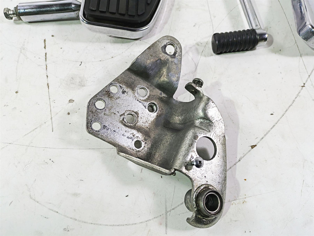 1992 Harley FLSTC Softail Heritage Front Left Floor Board Shifter Set 50621-79 {{ shop.shopifyCountryName }} - Mototech271