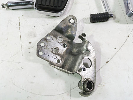 1992 Harley FLSTC Softail Heritage Front Left Floor Board Shifter Set 50621-79 {{ shop.shopifyCountryName }} - Mototech271