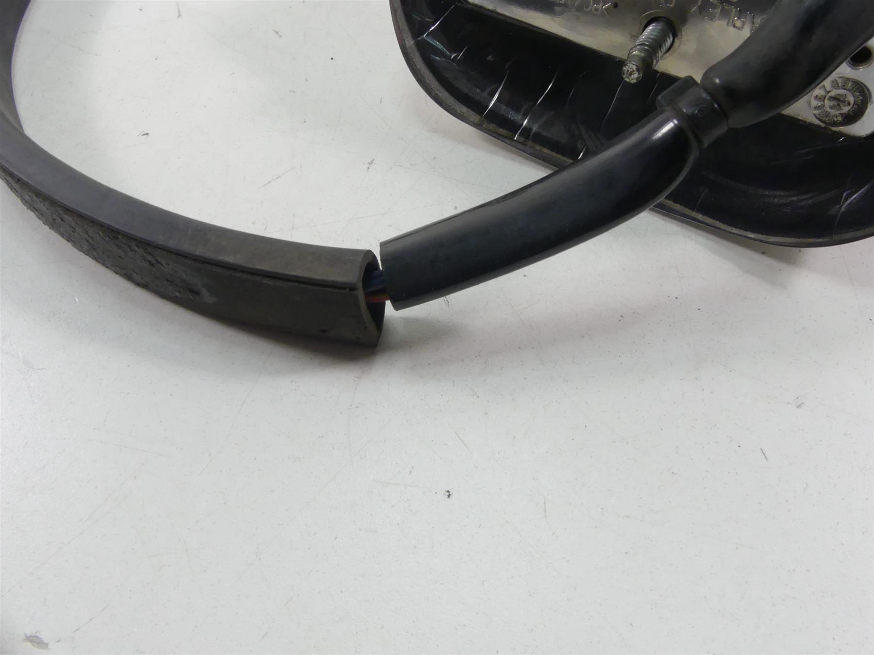 2017 Harley Touring FLHTKL Electra Glide Tail Light Lamp & Wiring 68140-04 {{ shop.shopifyCountryName }} - Mototech271