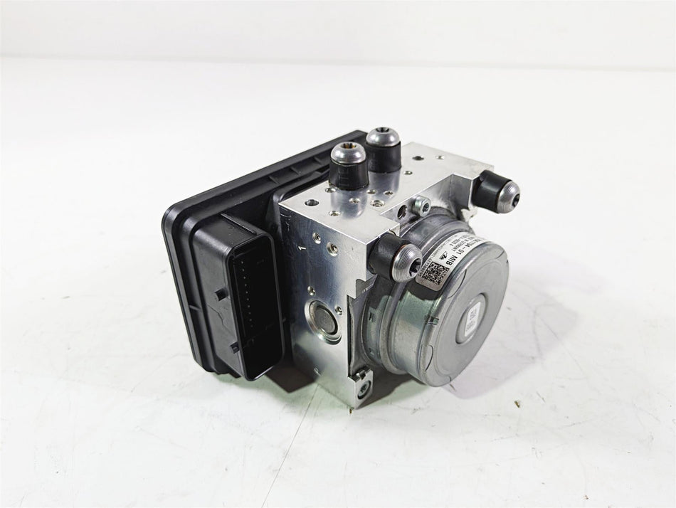 2016 BMW S1000RR K46 Abs Brake Pump Module 34518561705 34518566956 34519444398 {{ shop.shopifyCountryName }} - Mototech271
