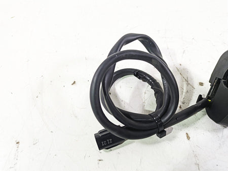 2023 Triumph Street Triple 765 RS Fly By Wire Throttle Grip Sensor T2042226 {{ shop.shopifyCountryName }} - Mototech271