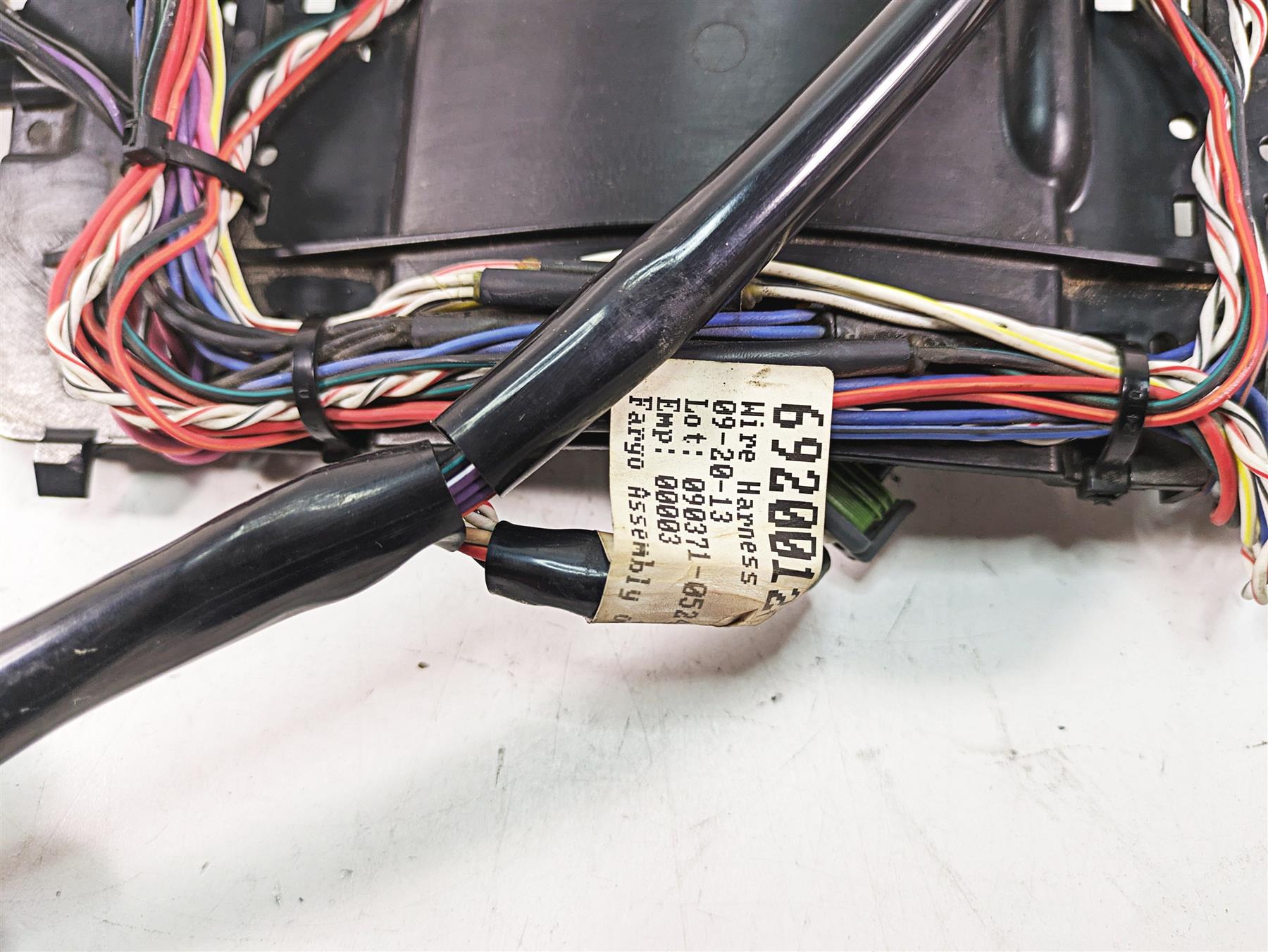 2014 Harley Touring FLHTK Electra Glide Front Gauges Wiring - Read 69200121A {{ shop.shopifyCountryName }} - Mototech271