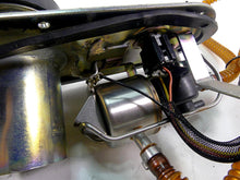 Load image into Gallery viewer, 2006 Harley Touring FLHTCU SE E-Glide Fuel Gas Petrol Pump - Tested 62897-01B | Mototech271
