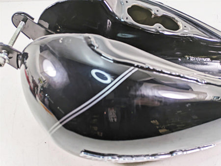 2007 Harley Sportster XL1200 C Fuel Gas Petrol Tank - No Dent - Read 62213-07 {{ shop.shopifyCountryName }} - Mototech271