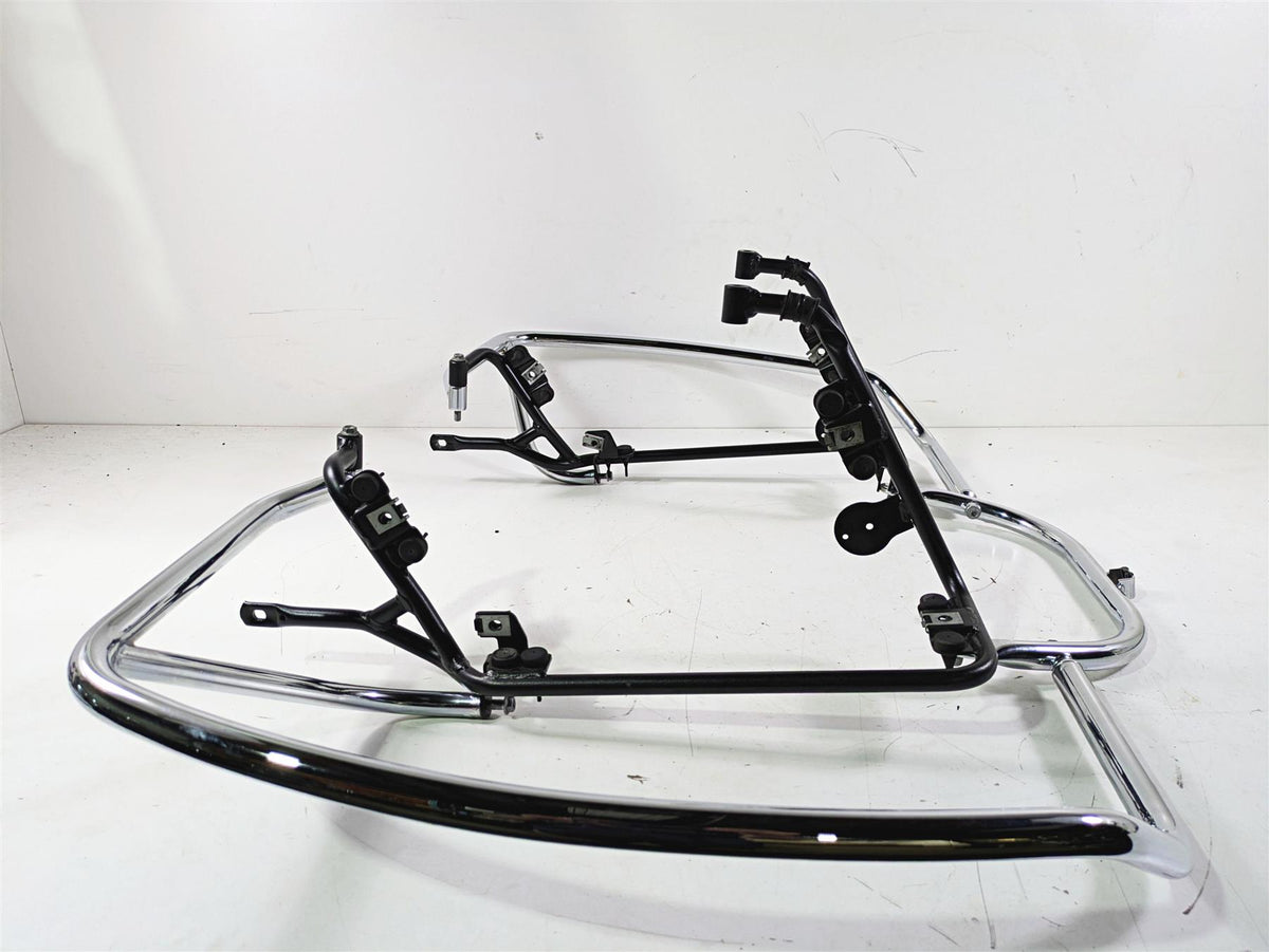 2014 Moto Guzzi California 1400 Touring Rear Saddlebag Guard Rail Set B063626 {{ shop.shopifyCountryName }} - Mototech271