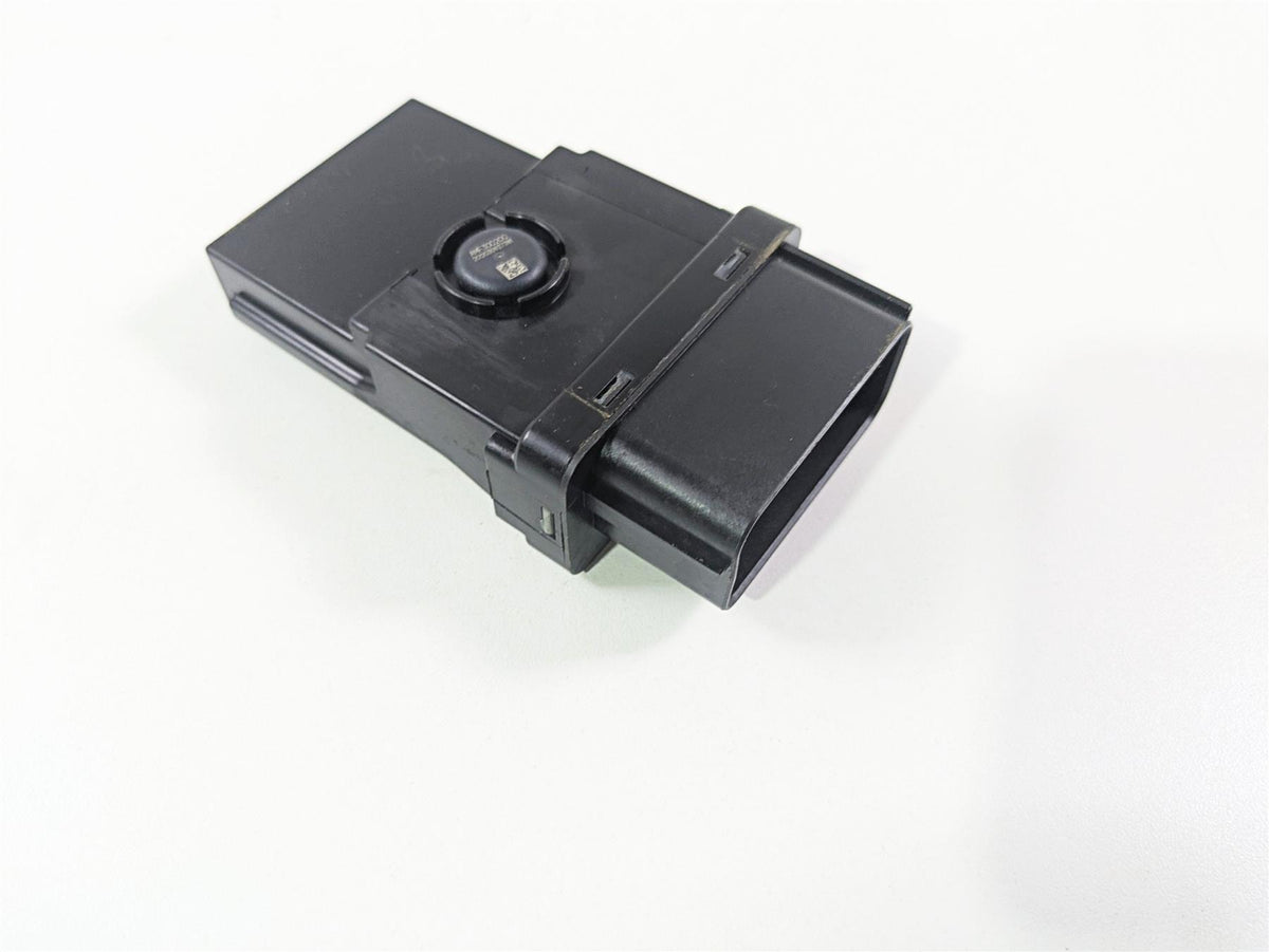 2022 BMW RnineT Pure K22 Central Light Control Module Ecu Ecm 61351600221 {{ shop.shopifyCountryName }} - Mototech271