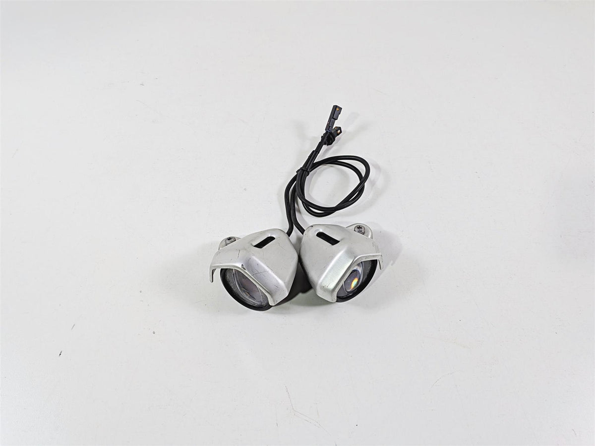 2022 Triumph Tiger 900 GT Pro Front Fog Spot Light Lamp Set T2708708 T2708722 {{ shop.shopifyCountryName }} - Mototech271