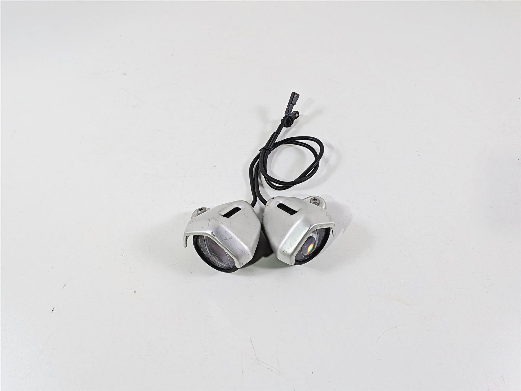 2022 Triumph Tiger 900 GT Pro Front Fog Spot Light Lamp Set T2708708 T2708722 {{ shop.shopifyCountryName }} - Mototech271