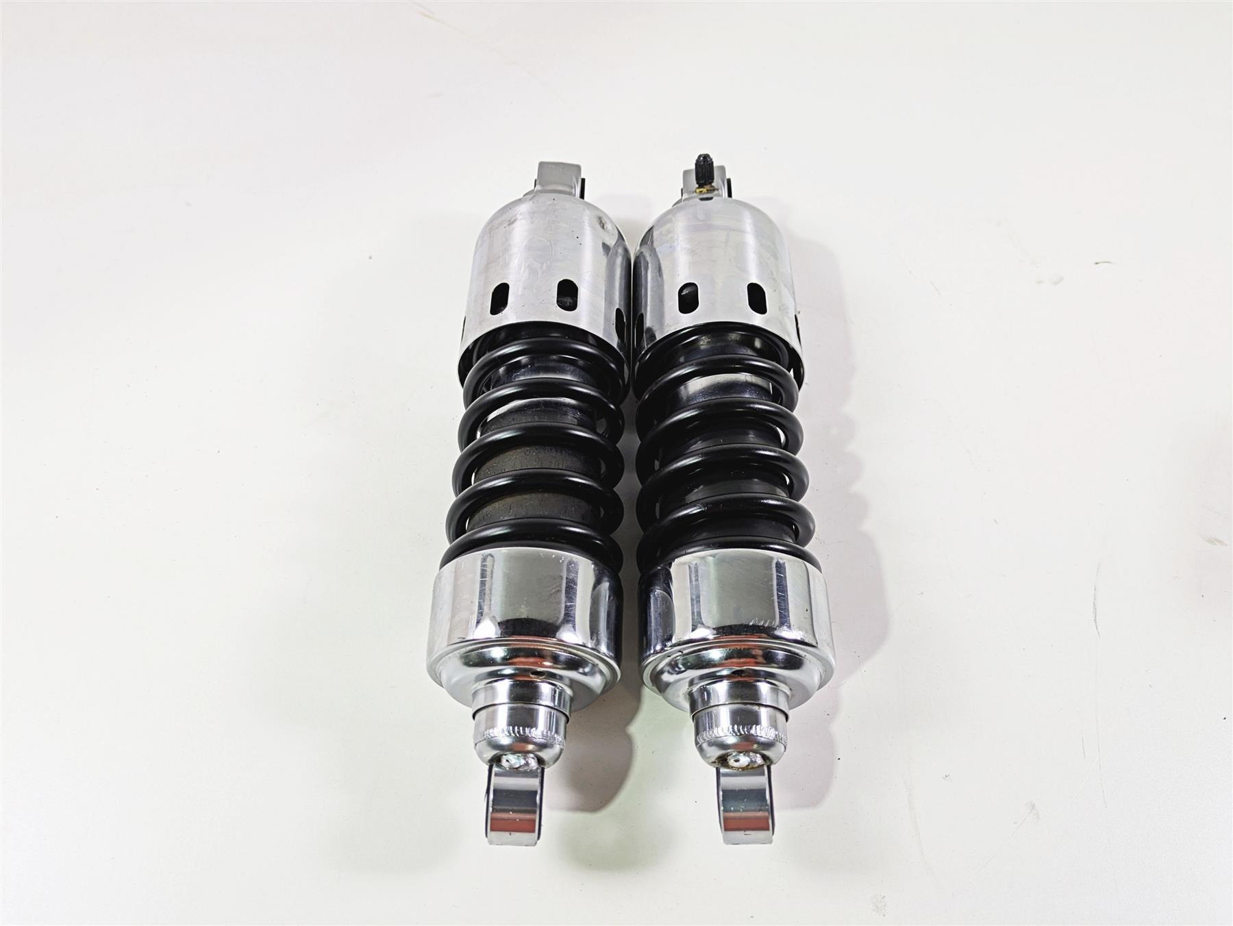 2008 Kawasaki VN1600 Vulcan Nomad Rear Suspension Shock Damper 45014-0108