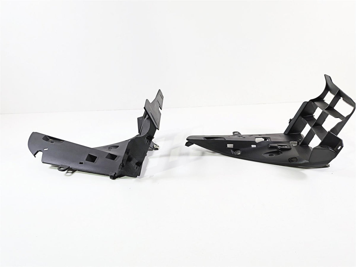 2023 BMW R1250RT RTP K52 Right Left Radiator Plastics Scoop Ram Set 46631541735 {{ shop.shopifyCountryName }} - Mototech271