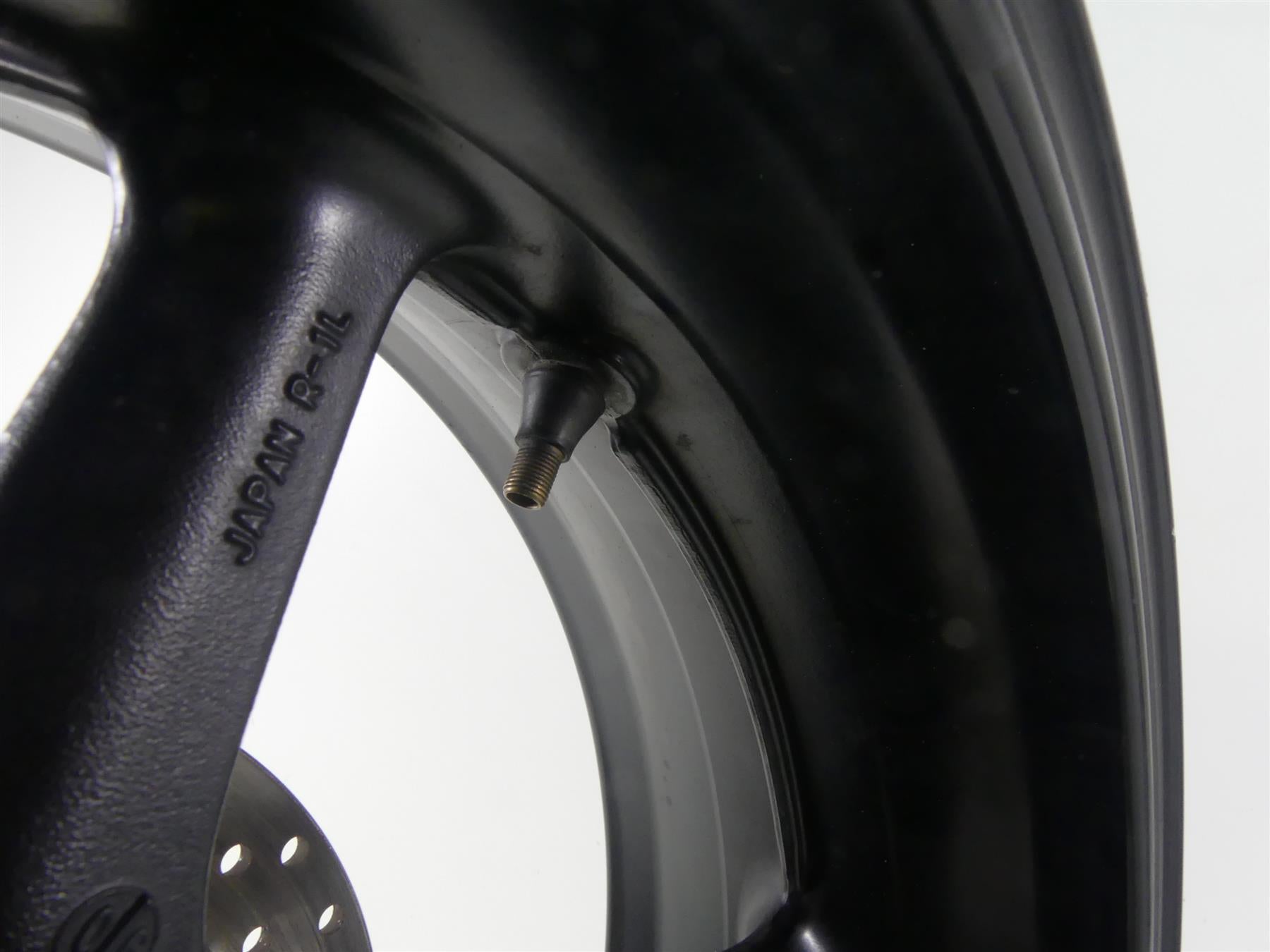 2007 Yamaha FZ1 Fazer Rear Straight 17x6 Wheel Rim 5VY-25338-00-98 {{ shop.shopifyCountryName }} - Mototech271