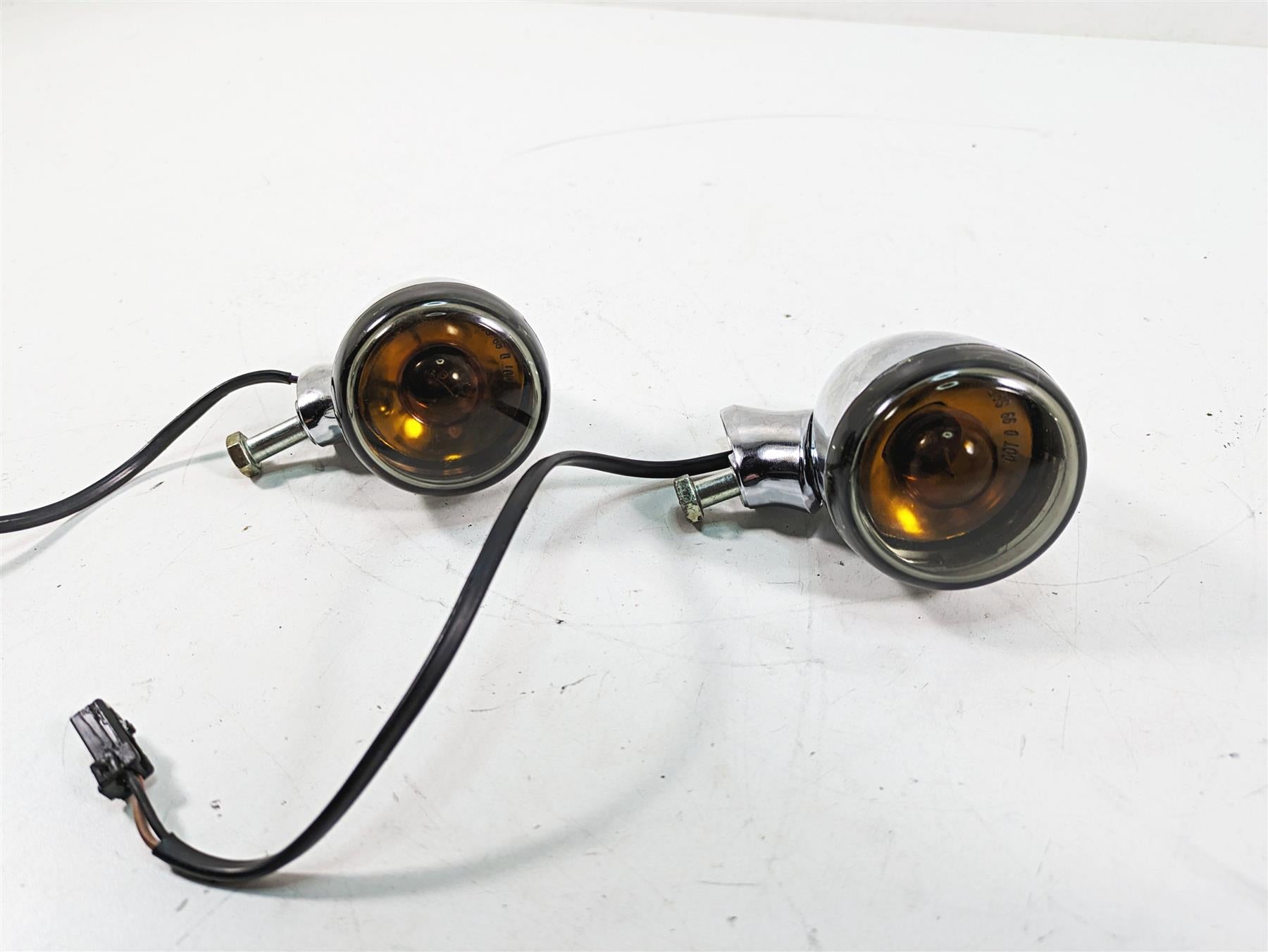 2009 Harley Dyna FXDFSE CVO Fat Bob Rear Smoked Blinker Turn Signal Set 69196-03 {{ shop.shopifyCountryName }} - Mototech271