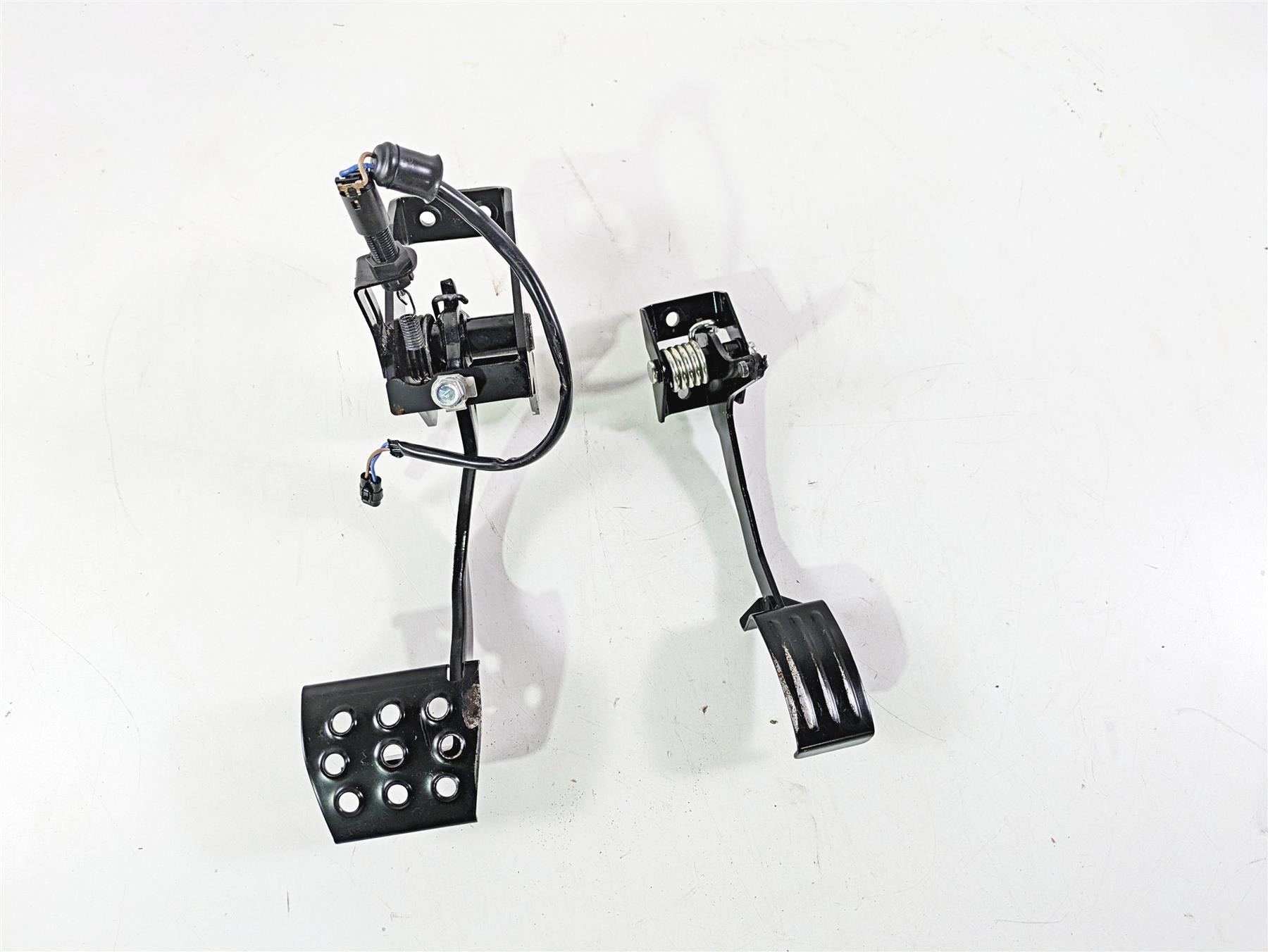 2021 Kawasaki Teryx KRX KRF 1000 Brake Accelerate Foot Pedal Set 39075-0027 {{ shop.shopifyCountryName }} - Mototech271