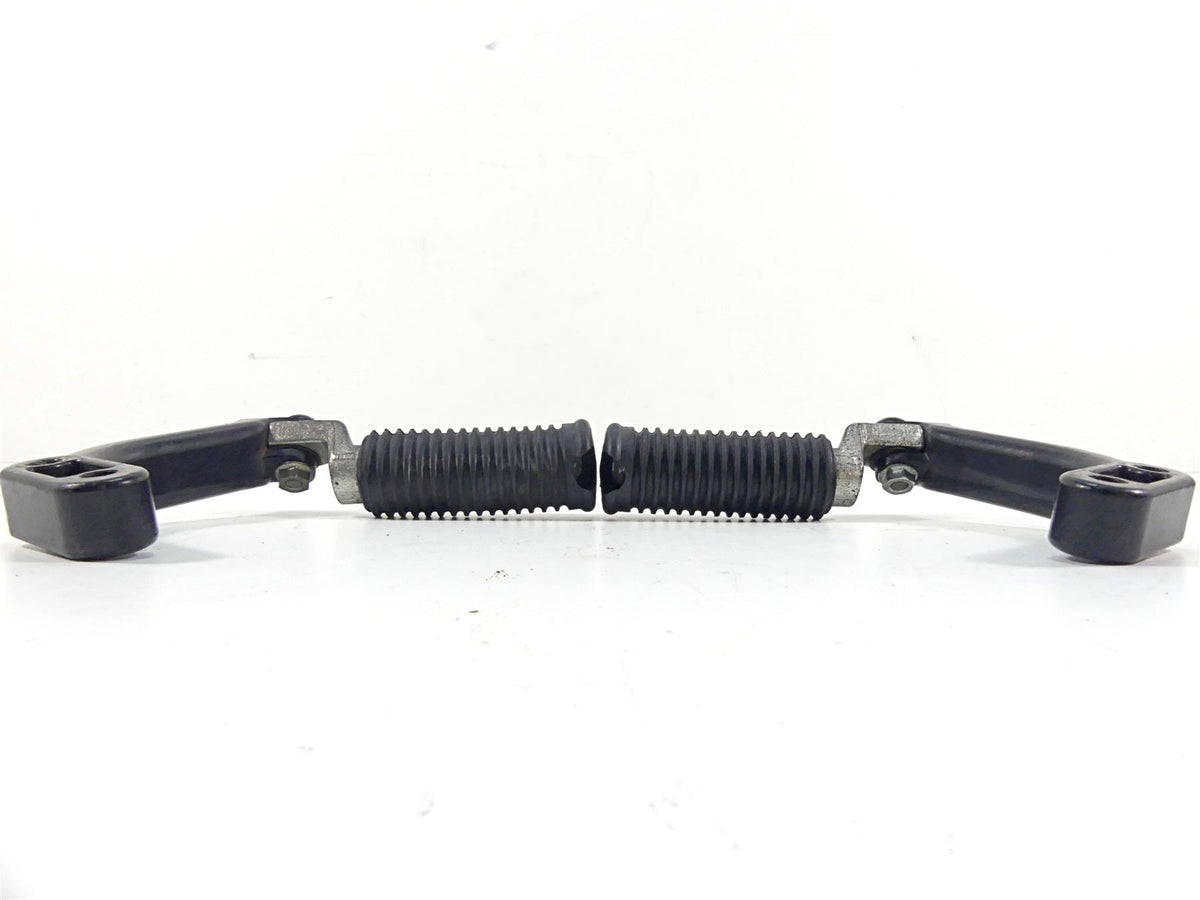 2013 Harley VRSCF Muscle Vrod Rear Passenger Pillion Foot Peg Set 50822-09 {{ shop.shopifyCountryName }} - Mototech271