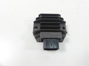 2016 Yamaha YZF-R1 S Rectifier Voltage Regulator 2CR-81960-00-00 FH022BA | Mototech271