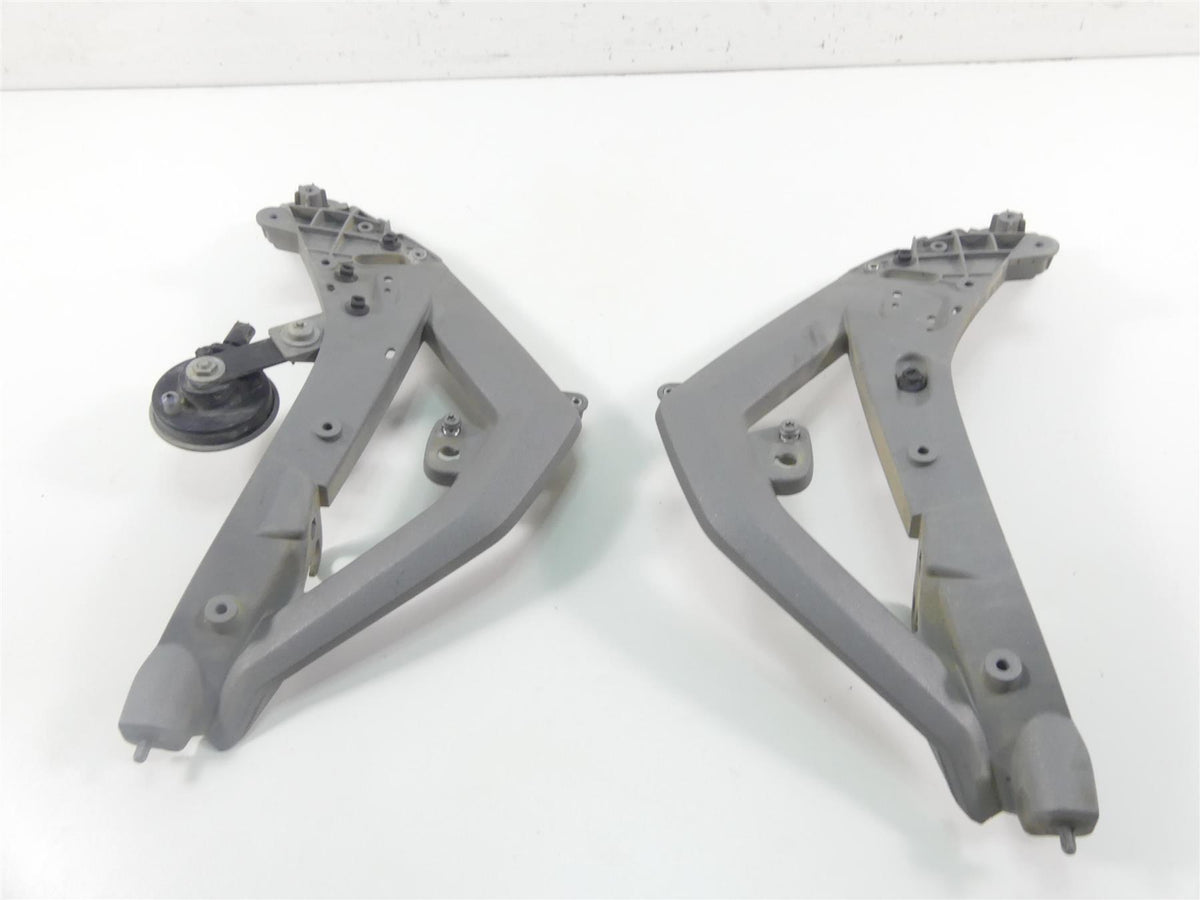 2019 BMW R1250GS K50 Front Left Right Panel Carrier Stay Set 46639480892 {{ shop.shopifyCountryName }} - Mototech271