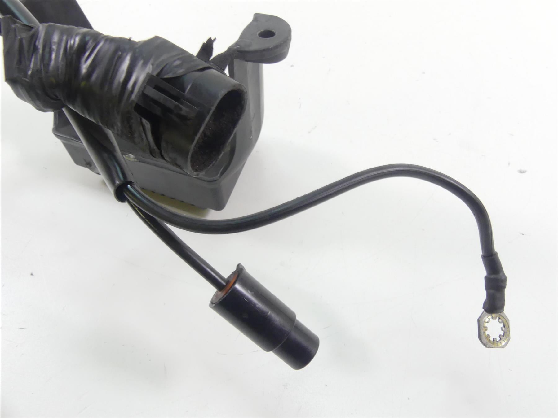 2005 Harley Touring FLHRSI Road King Rectifier Voltage Regulator 74505-04 {{ shop.shopifyCountryName }} - Mototech271