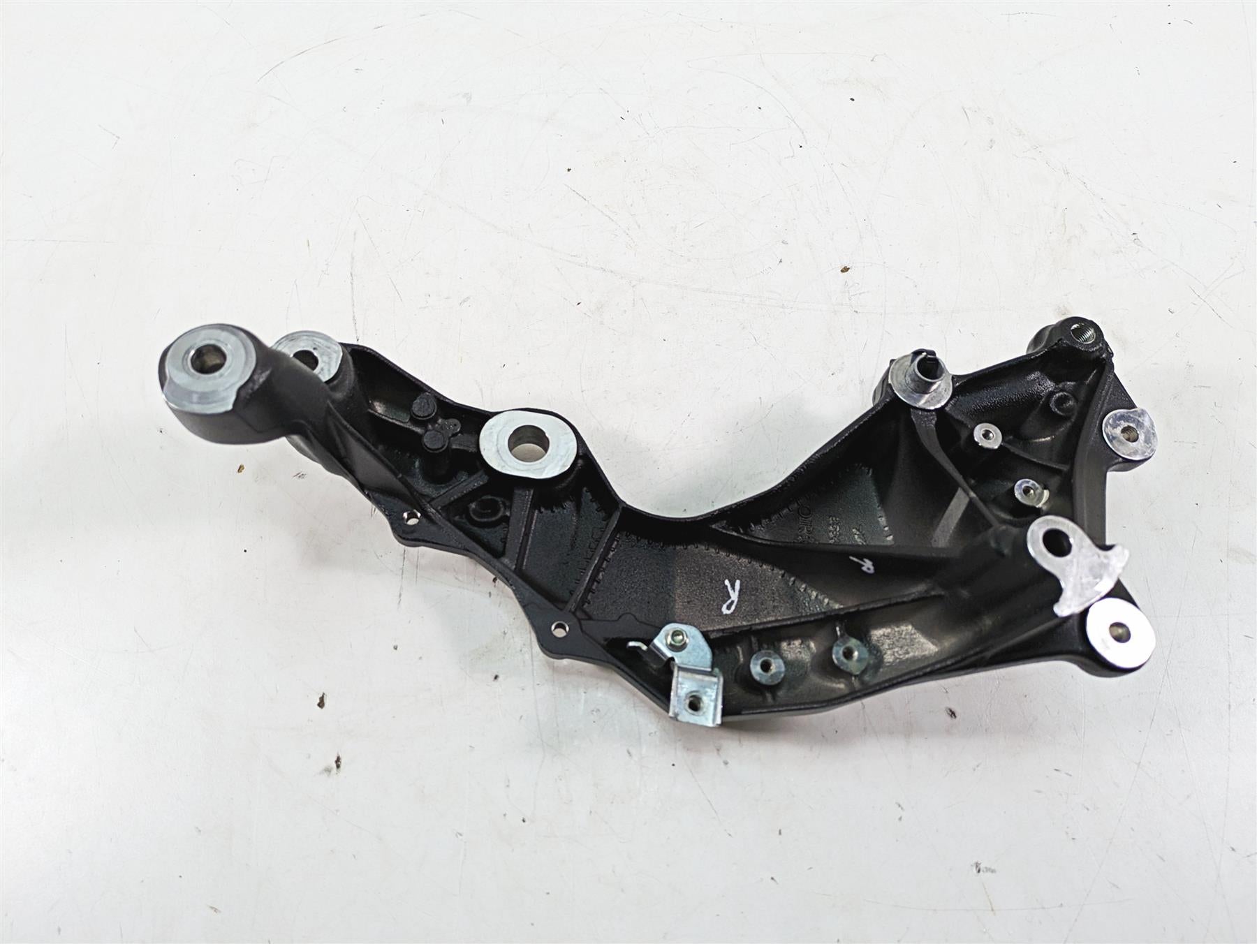 2017 Mv Agusta Dragster 800 Right Frame Footpeg Mount Plate Bracket 8BA0B5642 {{ shop.shopifyCountryName }} - Mototech271