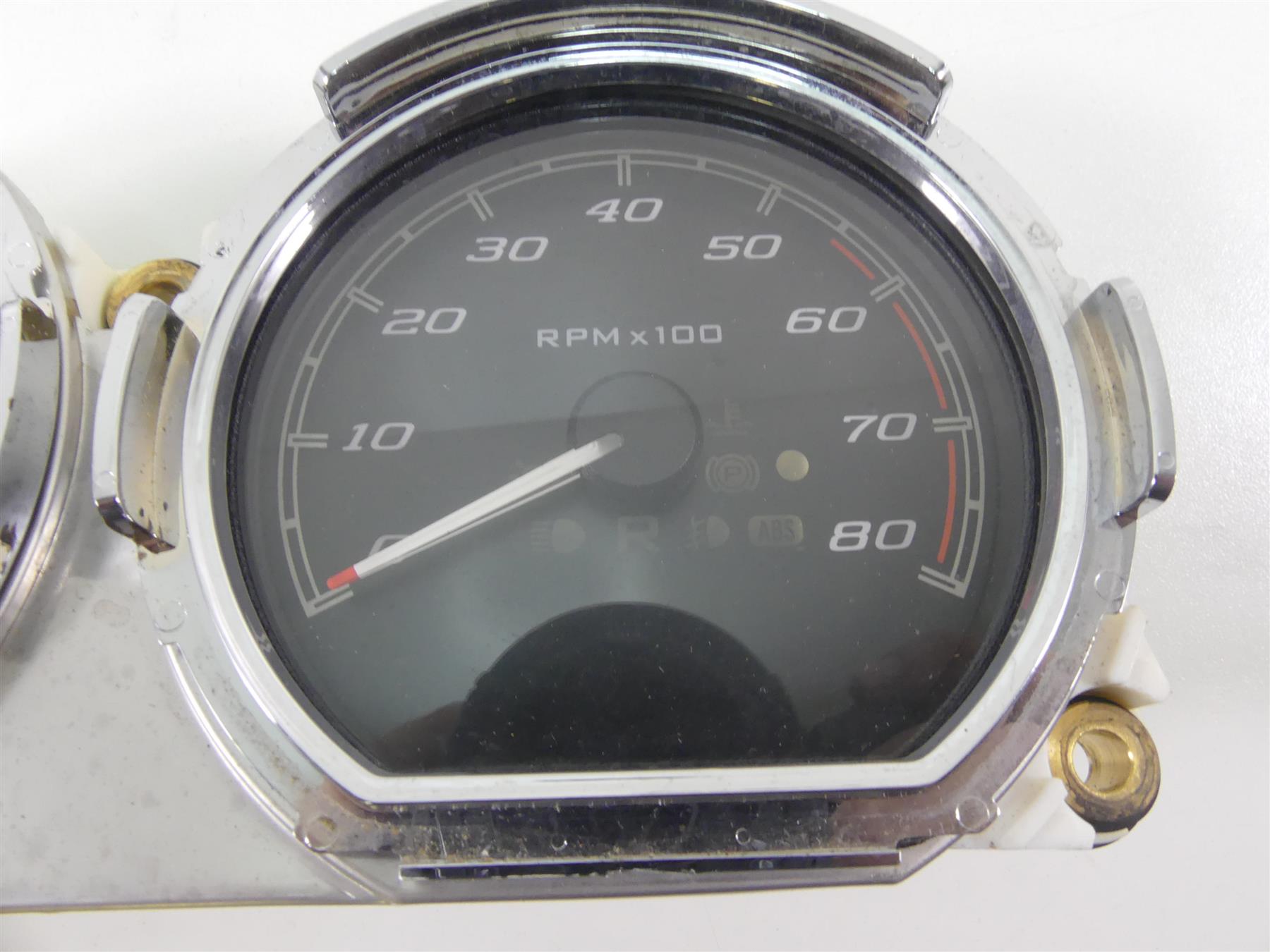 2016 Harley Touring FLHTP Electra Glide Speedometer Gauges Instrument 70900121A {{ shop.shopifyCountryName }} - Mototech271