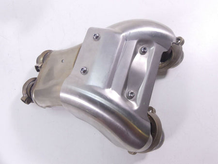 2019 Yamaha VMX17 V-Max 1700 Exhaust Chamber Header Manifold Pipe 2S3-14701-50-0 {{ shop.shopifyCountryName }} - Mototech271
