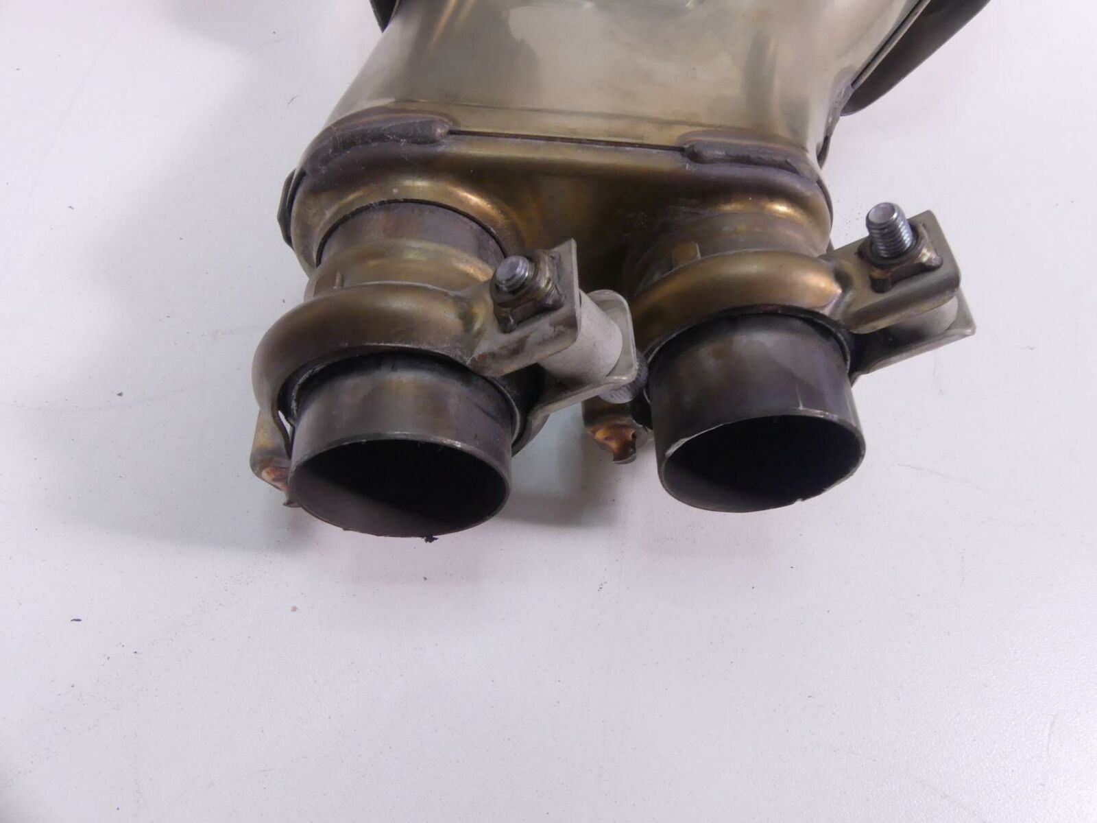 2019 Yamaha VMX17 V-Max 1700 Exhaust Chamber Header Manifold Pipe 2S3-14701-50-0 {{ shop.shopifyCountryName }} - Mototech271